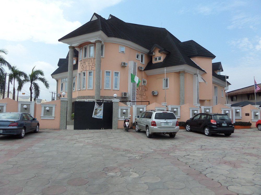 Flamingo Hotel Festac Town Esterno foto