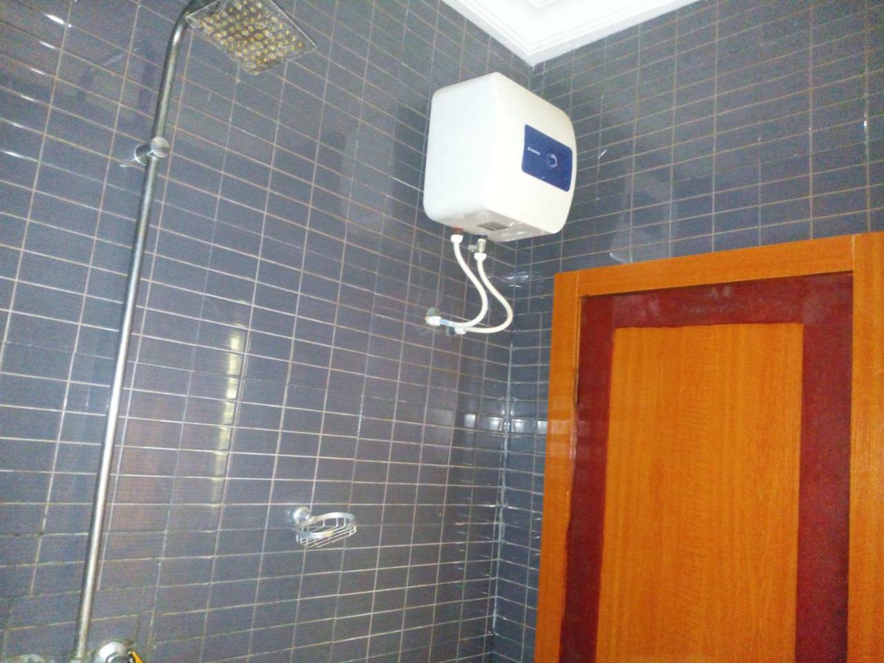 Flamingo Hotel Festac Town Esterno foto